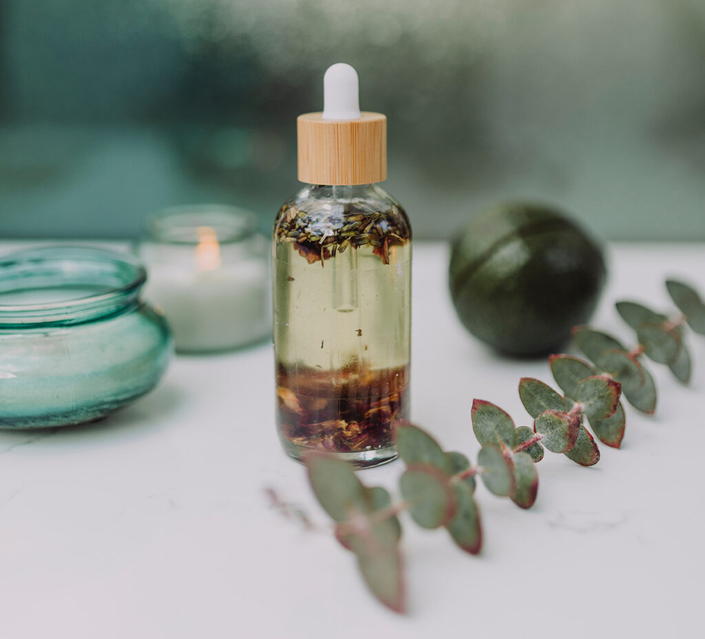 miłosny olejek ezoteryczny